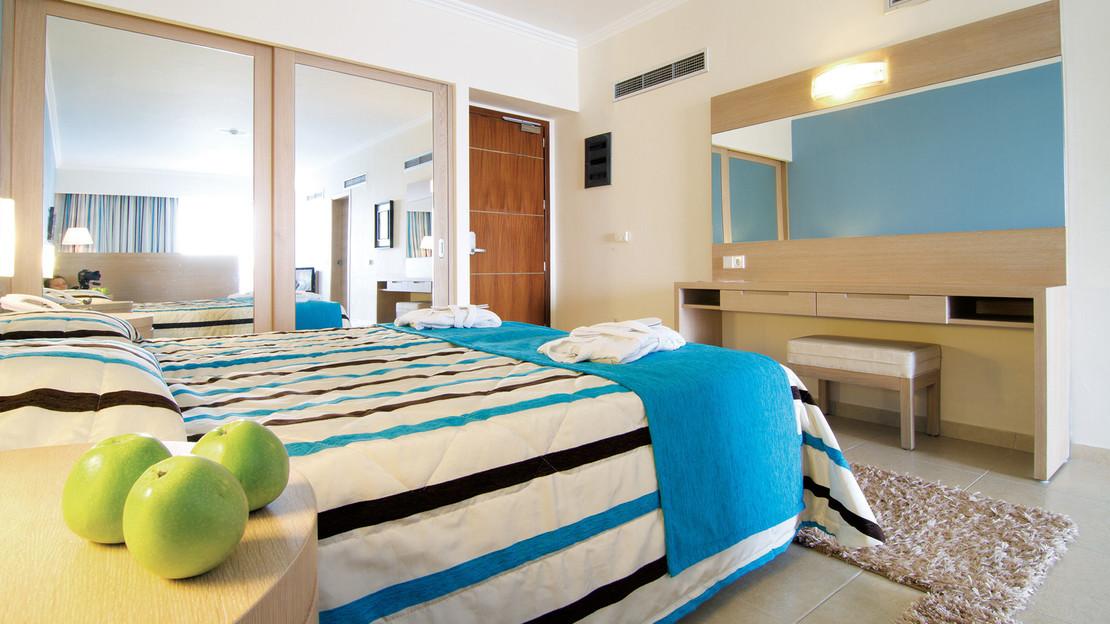 Kresten Royal Euphoria Resort